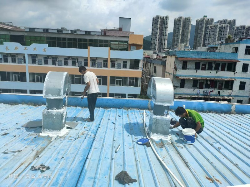 孝感钢结构屋面涂料维修方法