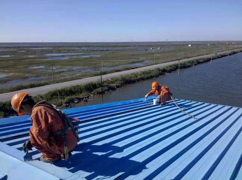 孝感钢结构屋面漏水原因